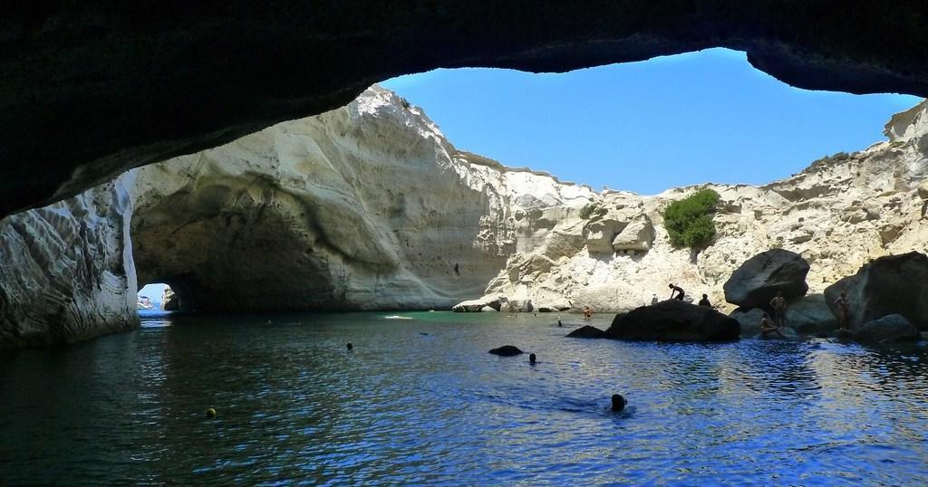 Hotel Eleni Adamantas  Dış mekan fotoğraf